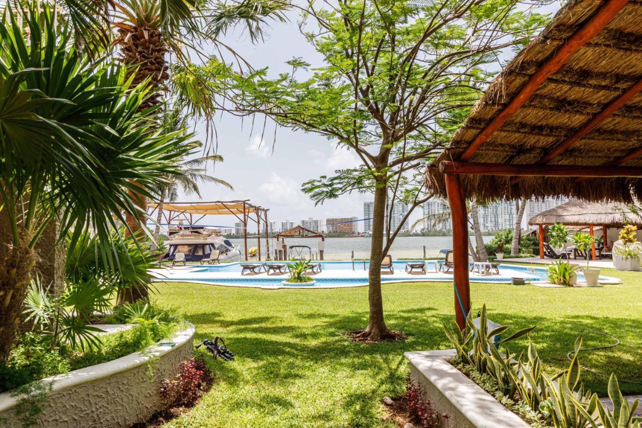 Villas La Marina Cancun Bagian luar foto