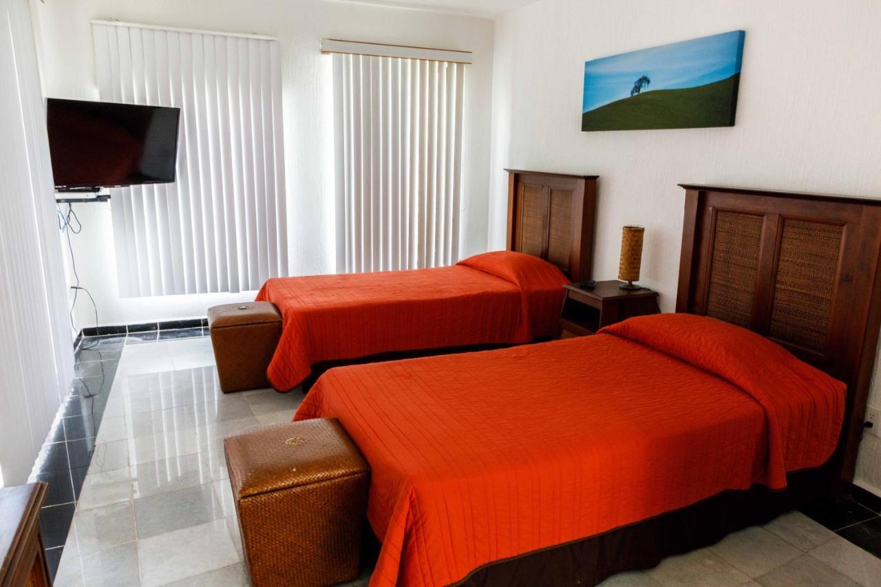 Villas La Marina Cancun Bagian luar foto